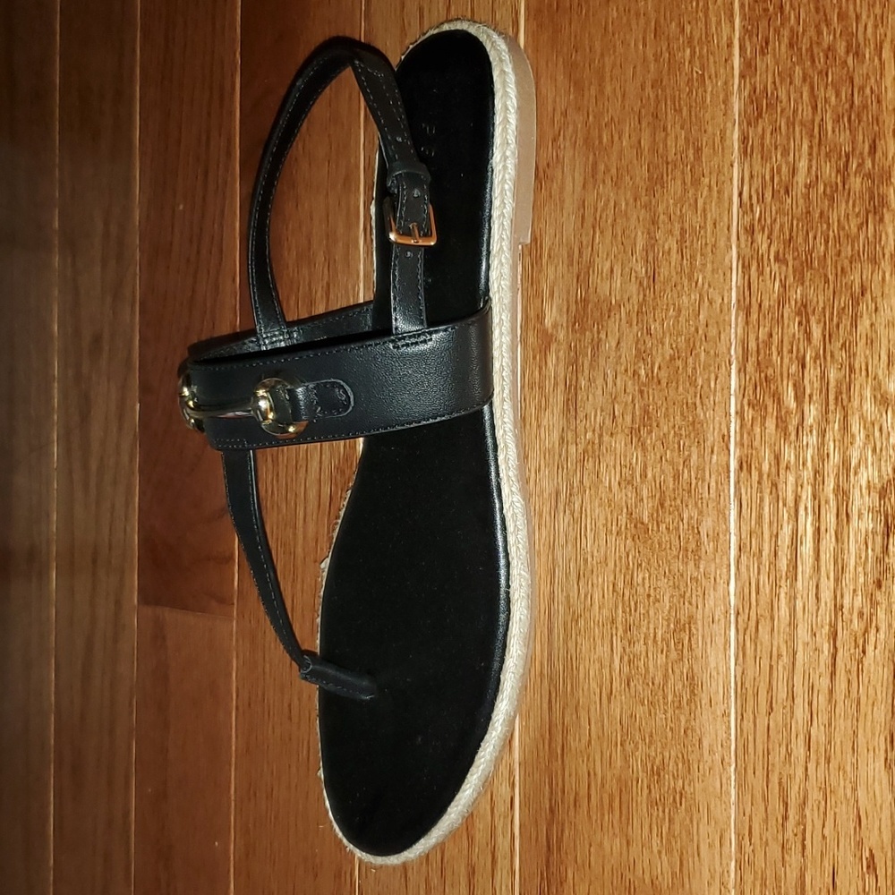 Sandals - Picture 6 of 8